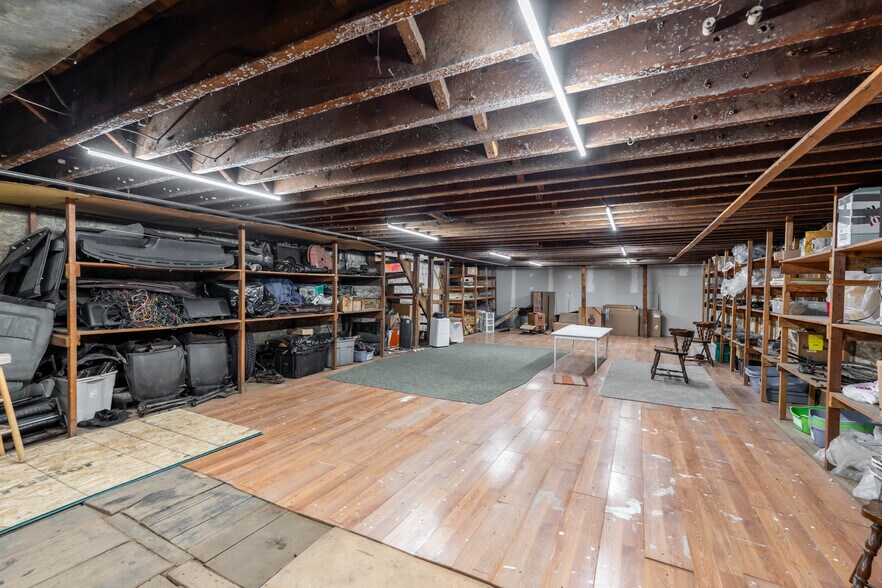 More Photos Of 7 Main St W, Ridgetown Storefront Retail Residential For Sale
