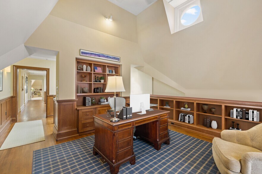 More Photos Of 2000 Massachusetts Ave NW, Washington Office Residential For Sale