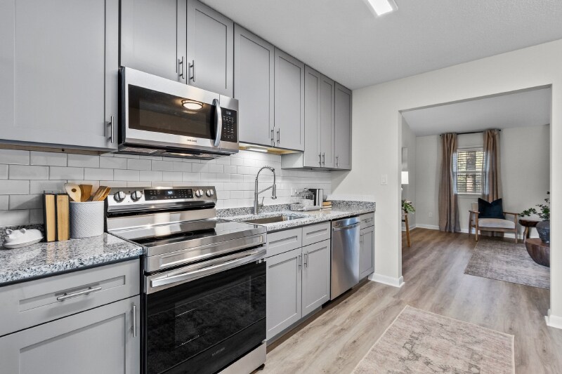 More Photos Of 366-370 W Oak Ave, Wake Forest Apartments For Sale