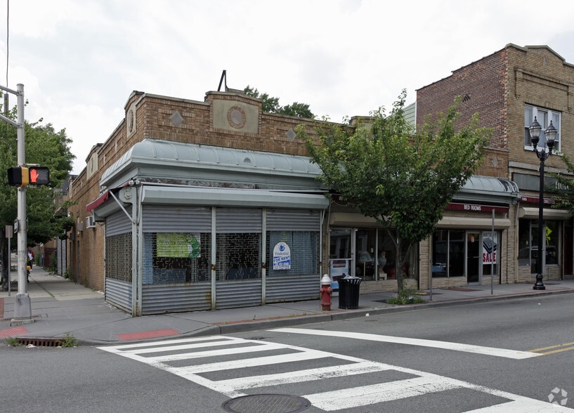 More Photos Of 219 Monticello Ave, Jersey City Storefront For Lease