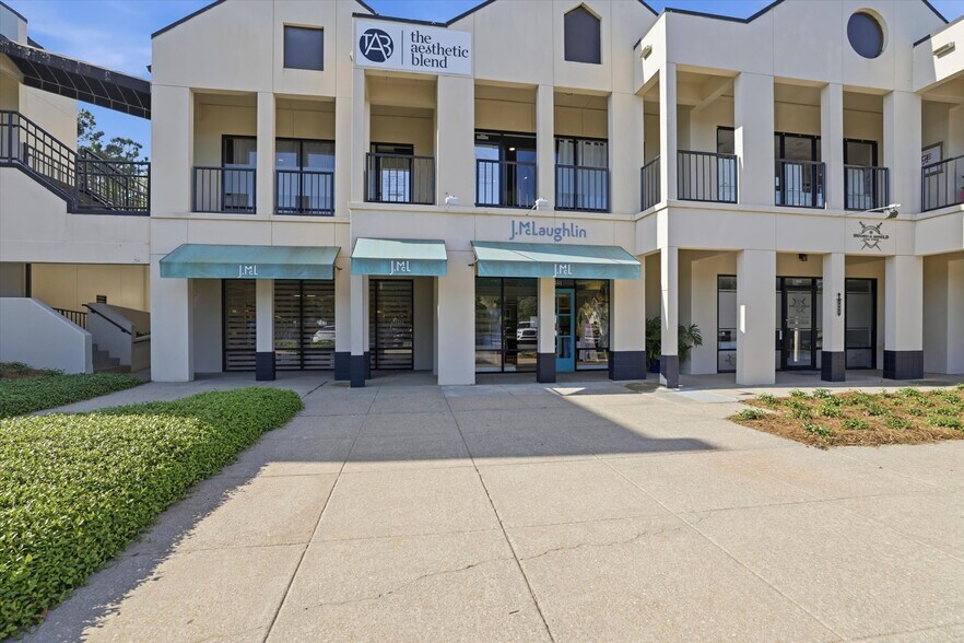 More Photos Of 1411-1451 Market St, Tallahassee Storefront Retail Residential For Lease