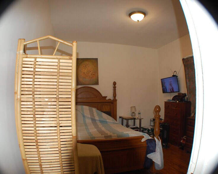More Photos Of 630-632 N Homan Ave, Chicago Apartments For Sale
