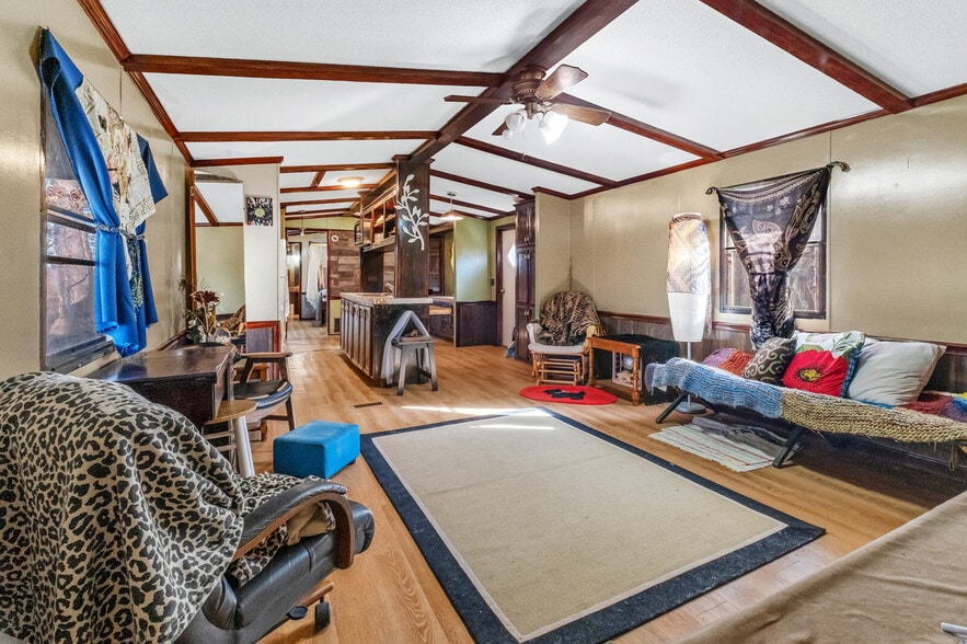 More Photos Of 7450 Highway 187, Eureka Springs Restaurant For Sale