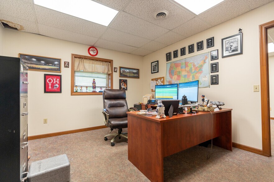 More Photos Of 4268 Erie Ave SW, Navarre Office Residential For Sale