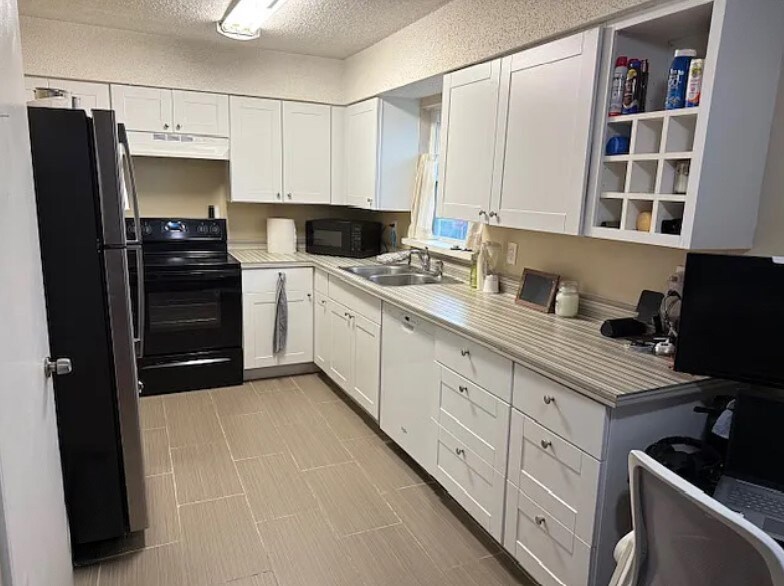 More Photos Of 408 13th Ave N, Jacksonville Beach Multifamily For Sale