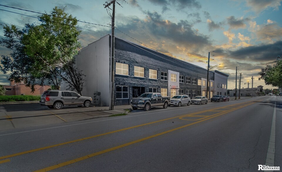 Primary Photo Of 305 W Main St, Lakeland Storefront Retail Office For Sale