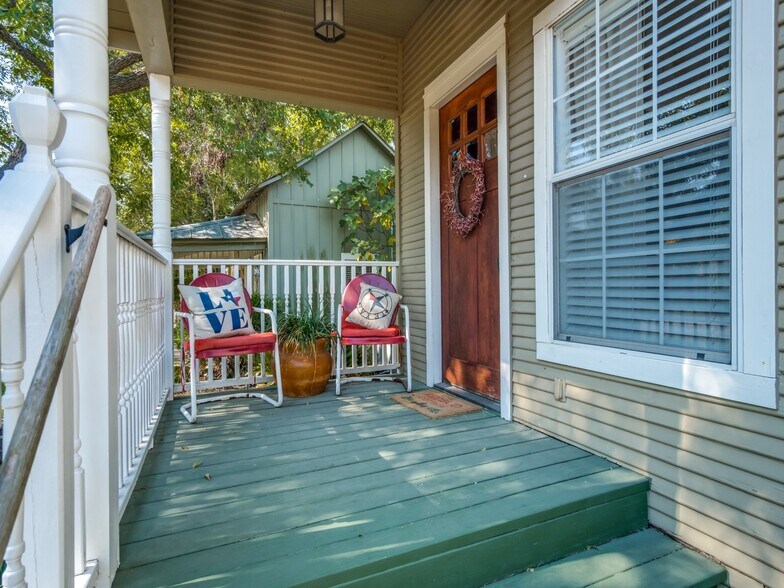 More Photos Of 118 N Plant Ave, Boerne Medical For Lease