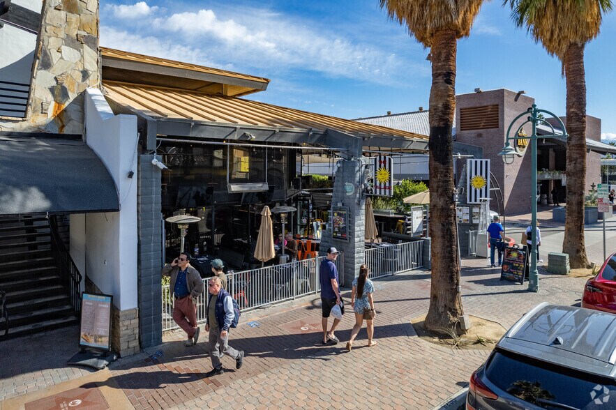 More Photos Of 266 S Palm Canyon Dr, Palm Springs Restaurant For Sale