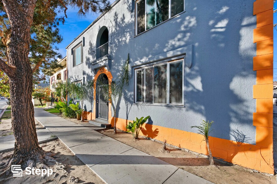 Primary Photo Of 721 E 7th St, Long Beach Apartments For Sale