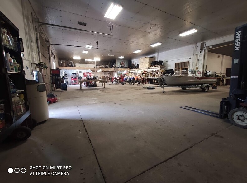 More Photos Of 601 Hyde St, Kalkaska Warehouse For Sale