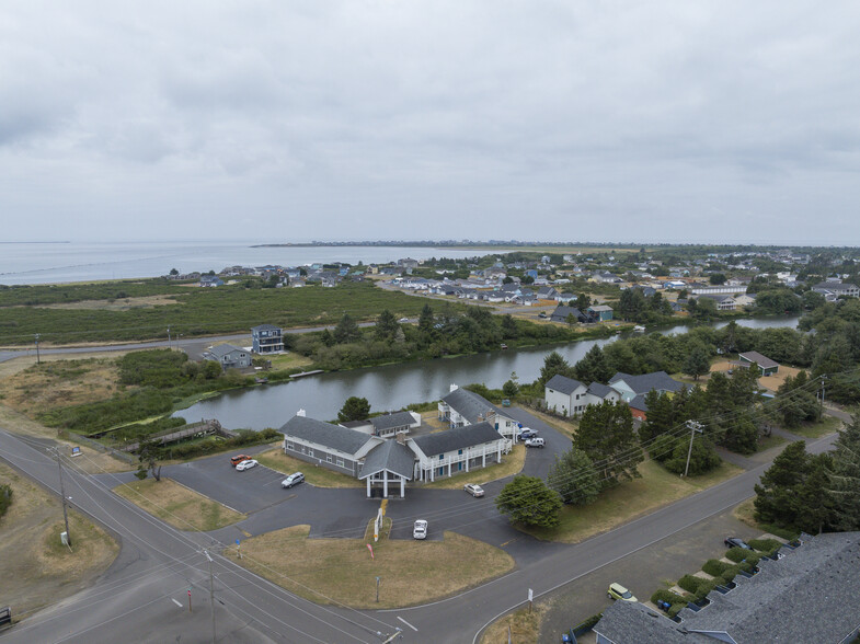 Primary Photo Of 1031 Discovery Ave SE, Ocean Shores Apartments For Sale