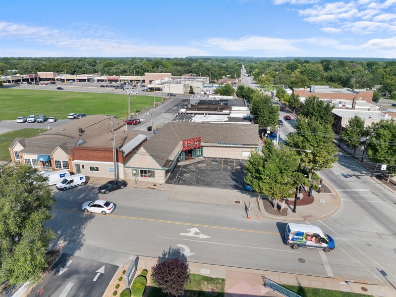 Primary Photo Of 10004 E 63rd St, Raytown General Retail For Sale