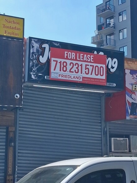 Primary Photo Of 1896 Jerome Ave, Bronx Storefront For Lease