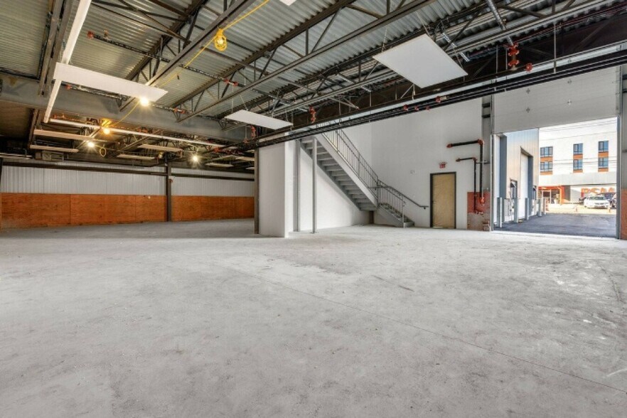 More Photos Of 30 Riverdale Ave, Newton Warehouse For Lease