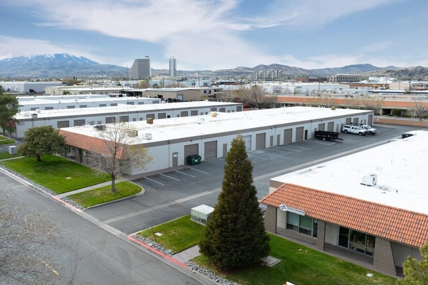More Photos Of 340 Freeport Blvd, Sparks Flex For Lease