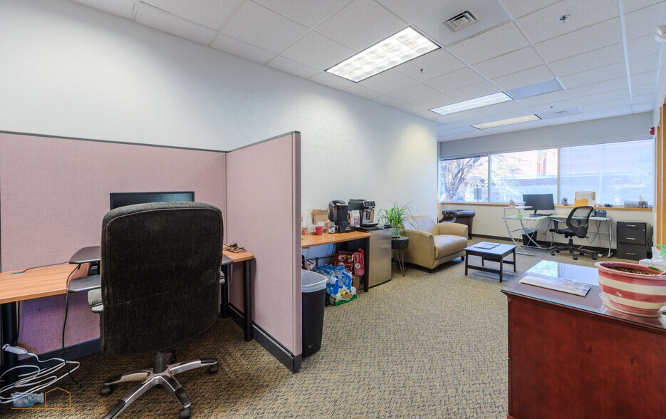 More Photos Of 4041 Hanover Way, Boulder Office For Sale