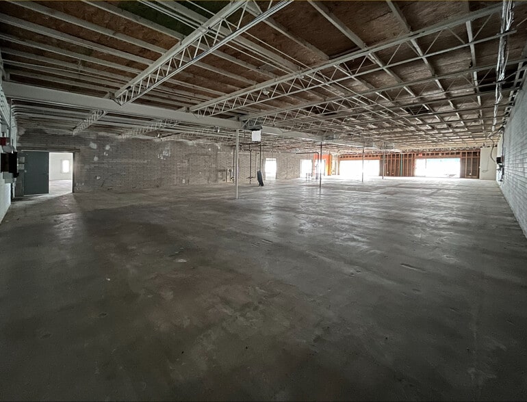 More Photos Of 4116 N 7th Ave, Phoenix General Retail For Lease