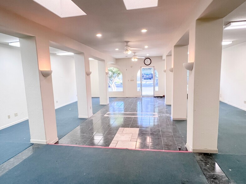 More Photos Of 1616 Alhambra Ave, Martinez Storefront For Lease