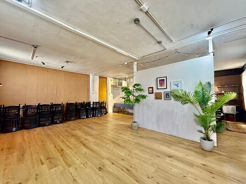 More Photos Of 1080 1/2 S Gaylord St, Denver Storefront Retail Office For Lease