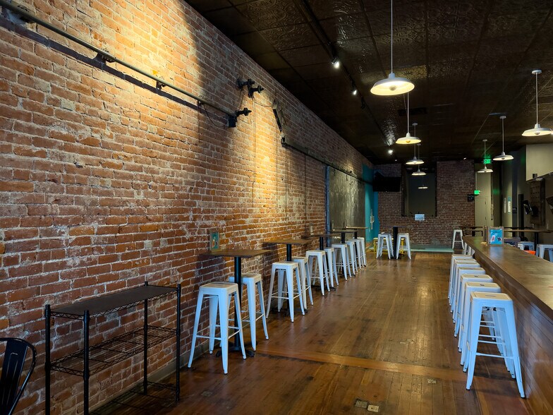 More Photos Of 226 E Main St, Walla Walla General Retail For Lease