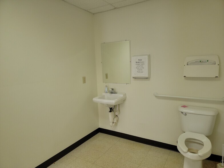 More Photos Of 694 Beverly Pike, Elkins Office For Lease