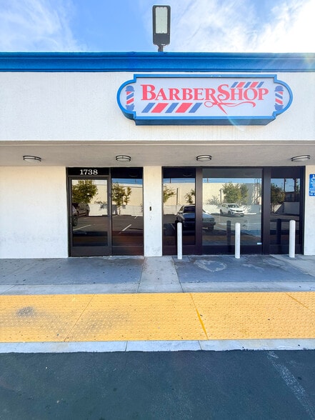 More Photos Of 1736-1746 E Meats Ave, Orange Storefront Retail Office For Lease