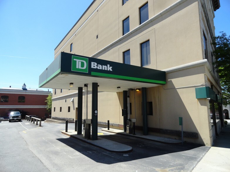 More Photos Of 217 Main St, Lewiston Office For Lease