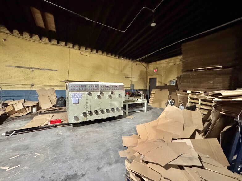 More Photos Of 415 E 167th St, Bronx Industrial For Sale
