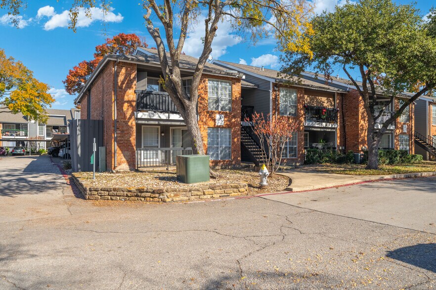 More Photos Of , Dallas Multifamily For Sale