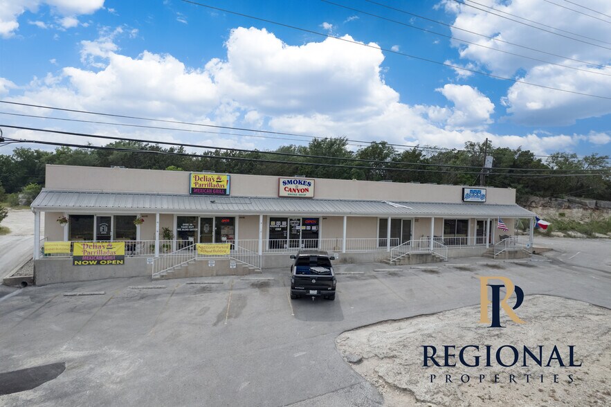 More Photos Of 8691 Fm 2673, Canyon Lake Storefront Retail Office For Sale