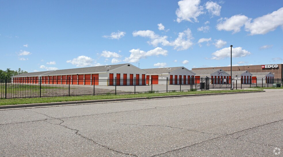 More Photos Of 15901 85th St NE, Elk River Self Storage For Sale