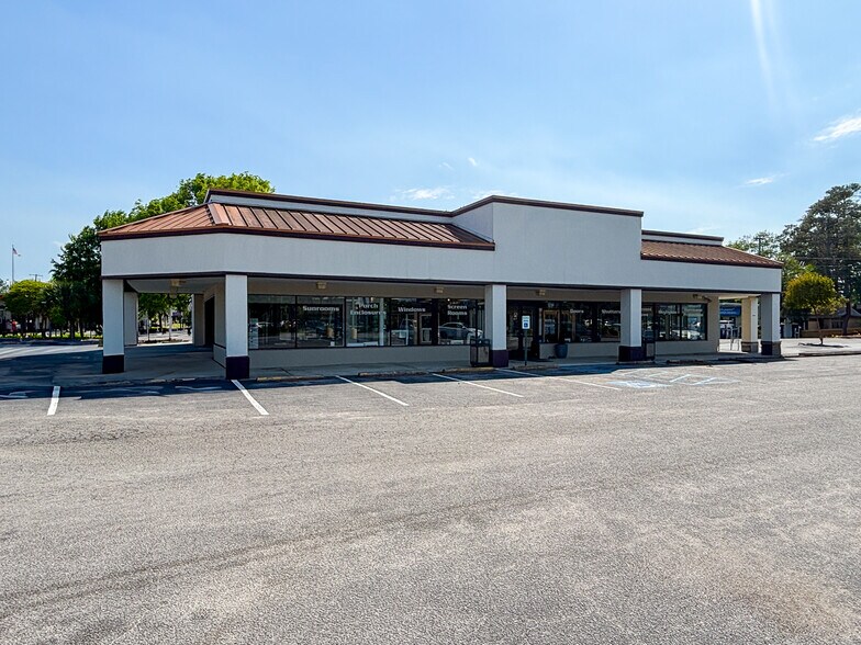 More Photos Of 630 Skylark Dr, Charleston Unknown For Lease