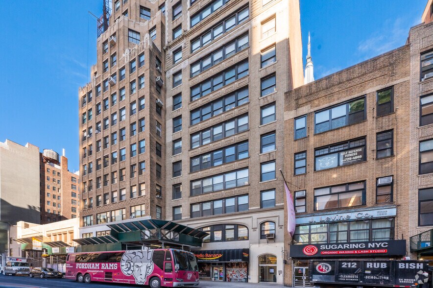 More Photos Of 7 W 30th St, New York Loft Creative Space For Lease