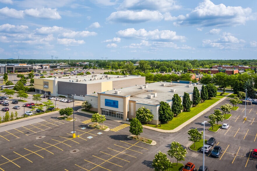 More Photos Of 1011-1195 BOUL St-Bruno, St-Bruno-de-Montarville Unknown For Lease