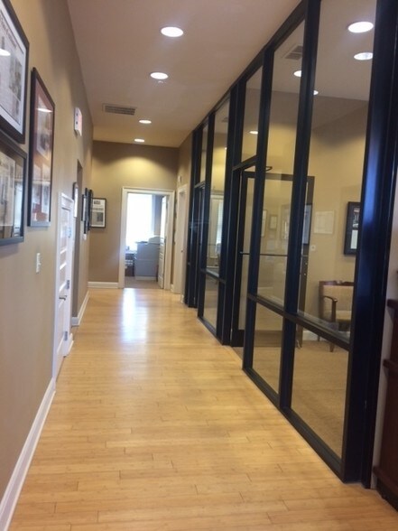 More Photos Of 1716-1720 Sharkey Way, Lexington Office For Sale