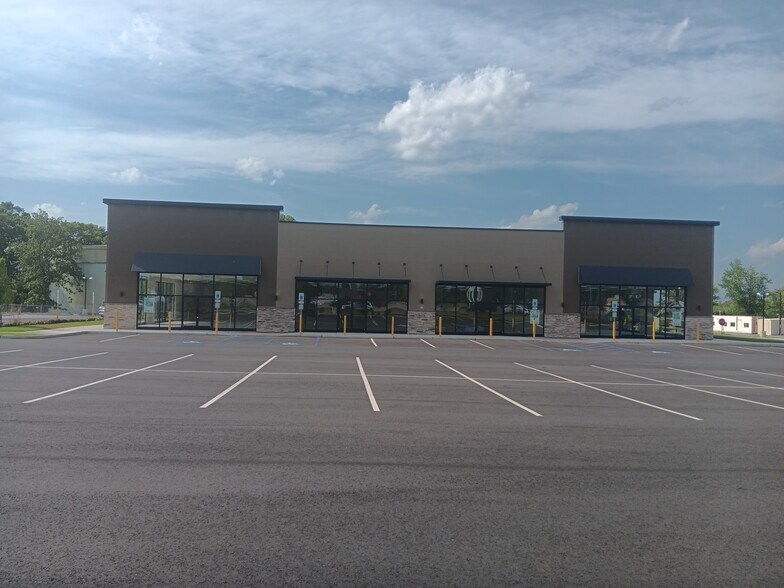 More Photos Of 2701 Route 130 S, Cinnaminson Land For Lease