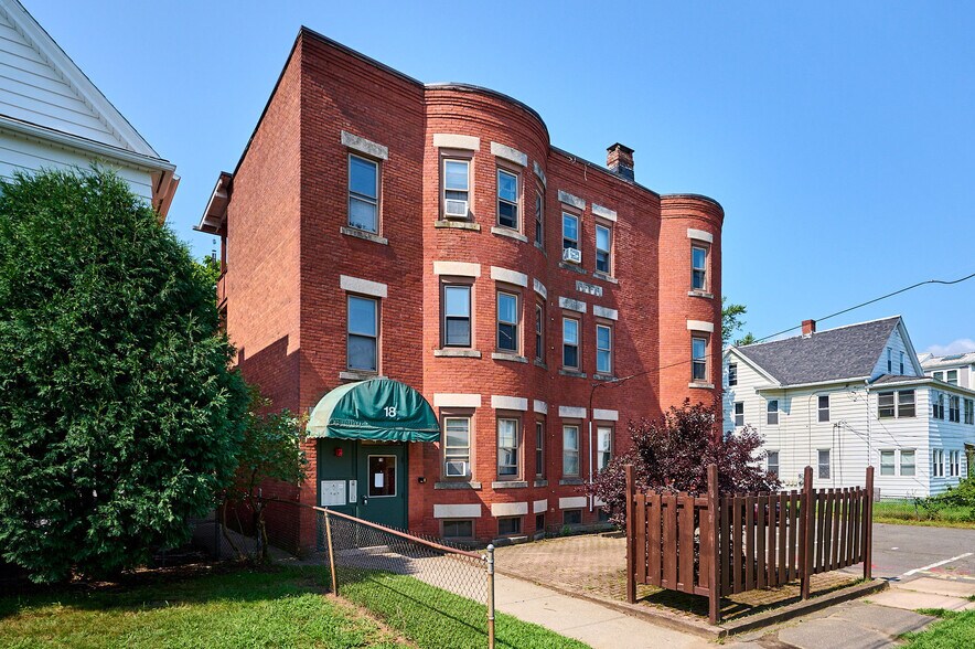 More Photos Of 18 Orchard St, Northampton Apartments For Sale