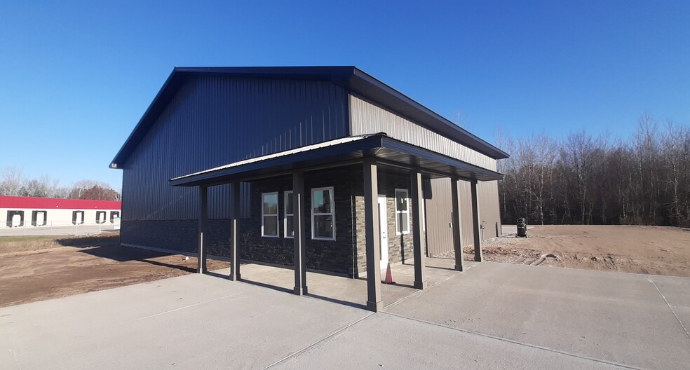 Primary Photo Of 4970 Commerce Park Dr, Ludington Warehouse For Lease