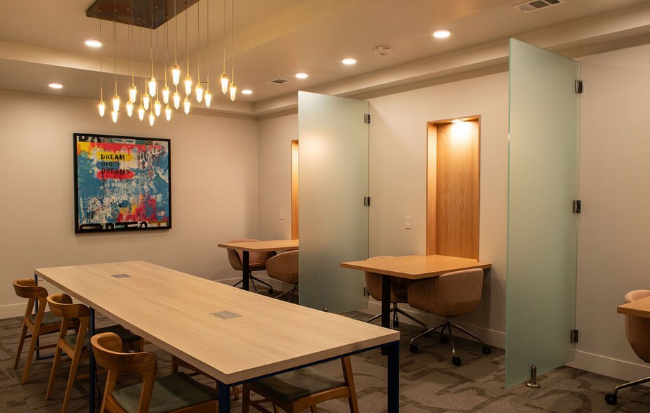 More Photos Of 713 Richmond Ave, Houston Apartments For Lease