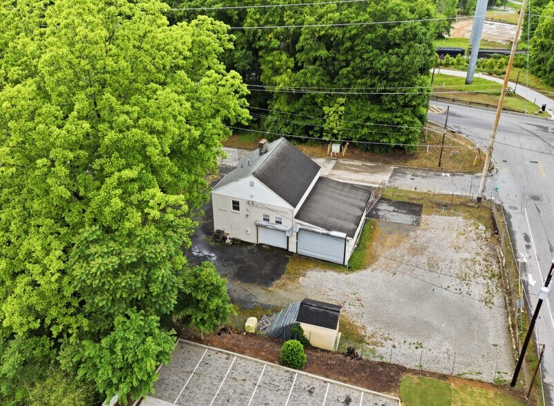 More Photos Of 751 Rice St NW, Atlanta Flex For Sale