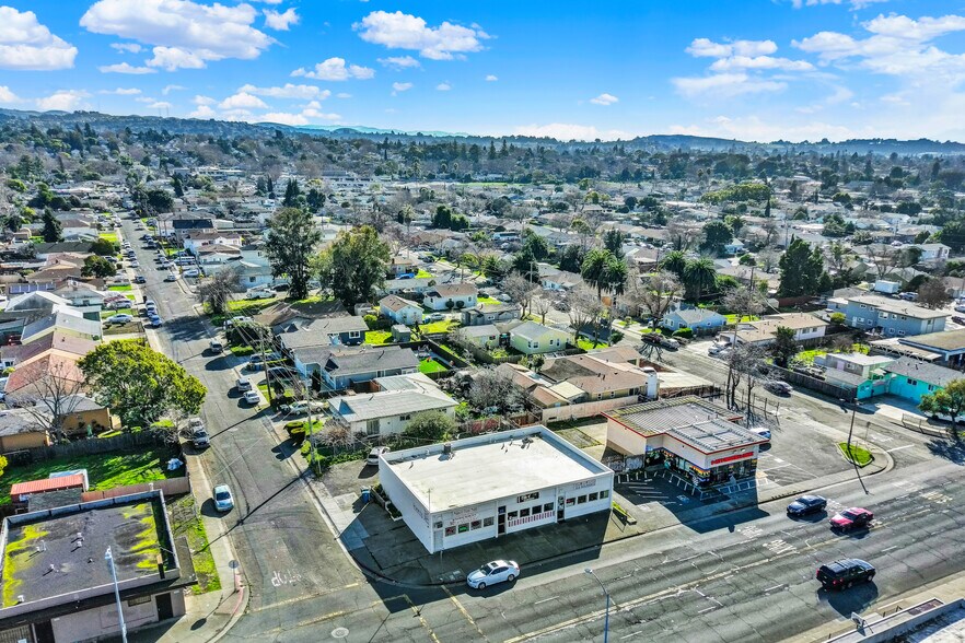 More Photos Of 1727-1731 Springs Rd, Vallejo Freestanding For Sale