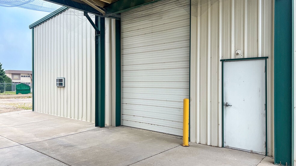 More Photos Of 14215 Mead St, Longmont Warehouse For Lease