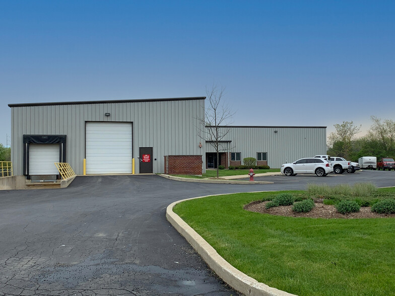 Primary Photo Of 2215 Tech Ct, Woodstock Manufacturing For Sale