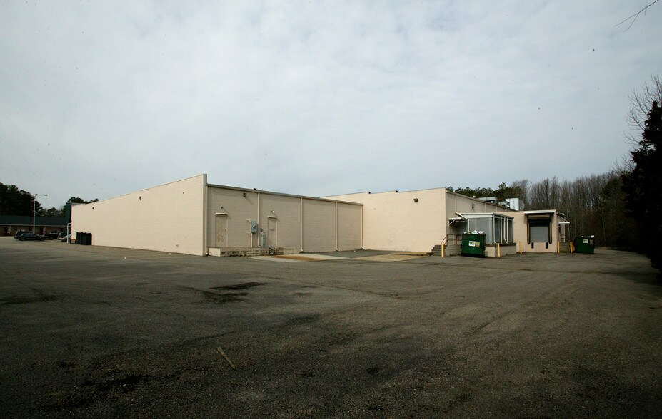 More Photos Of 2733-2793 S Crater Rd, Petersburg Unknown For Lease