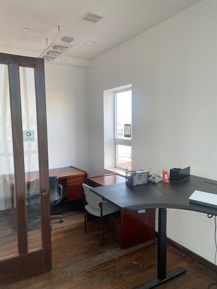 More Photos Of 32-56 Steinway St, Astoria Medical For Lease