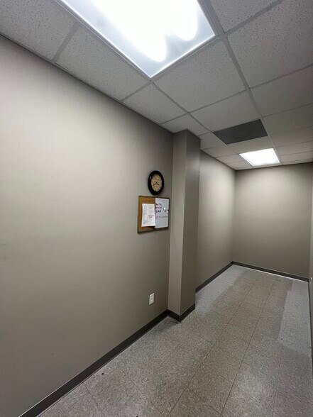 More Photos Of 810 E Craig St, Atmore Medical For Sale