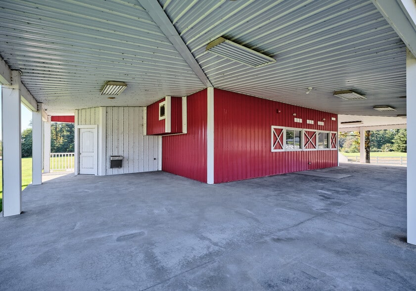More Photos Of 394 Route 31 N, Ringoes Golf Course Driving Range For Sale