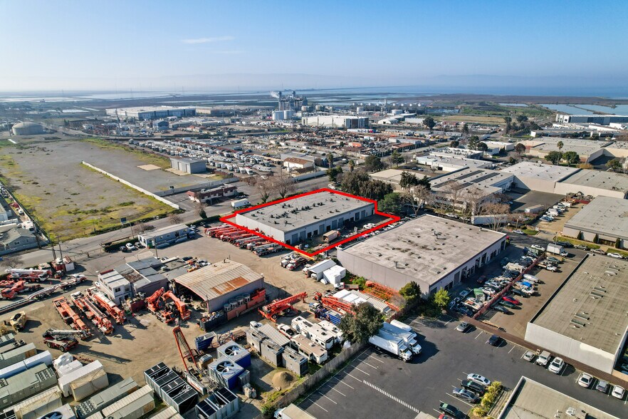 More Photos Of 23978 Connecticut St, Hayward Warehouse For Sale