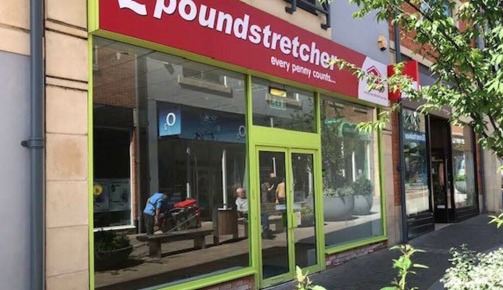 More Photos Of Station Rd, Didcot Storefront For Lease