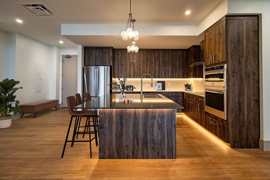 More Photos Of 99 W Saint Clair Ave, Cleveland Apartments For Lease